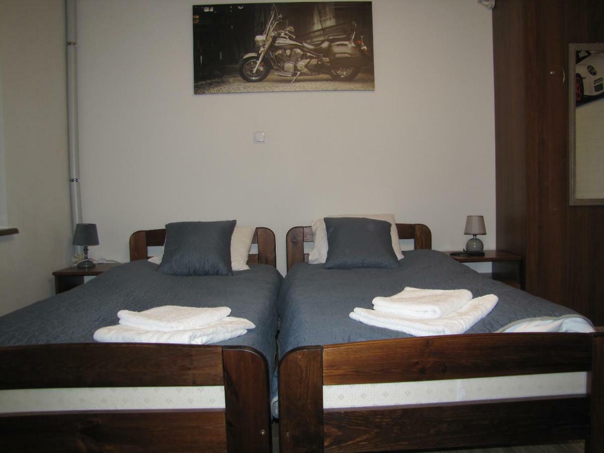 Heveliusz Bed and Breakfast Sokolow Podlaski Exteriör bild
